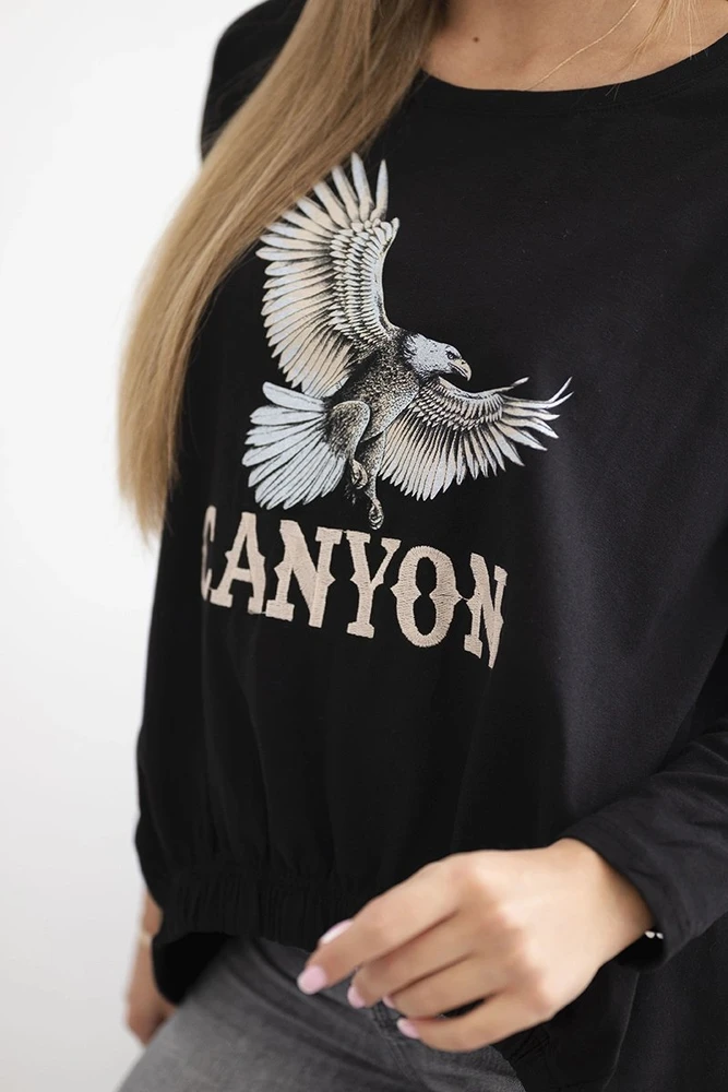 Moteriška juoda palaidinė su erelio ir Canyon užrašu