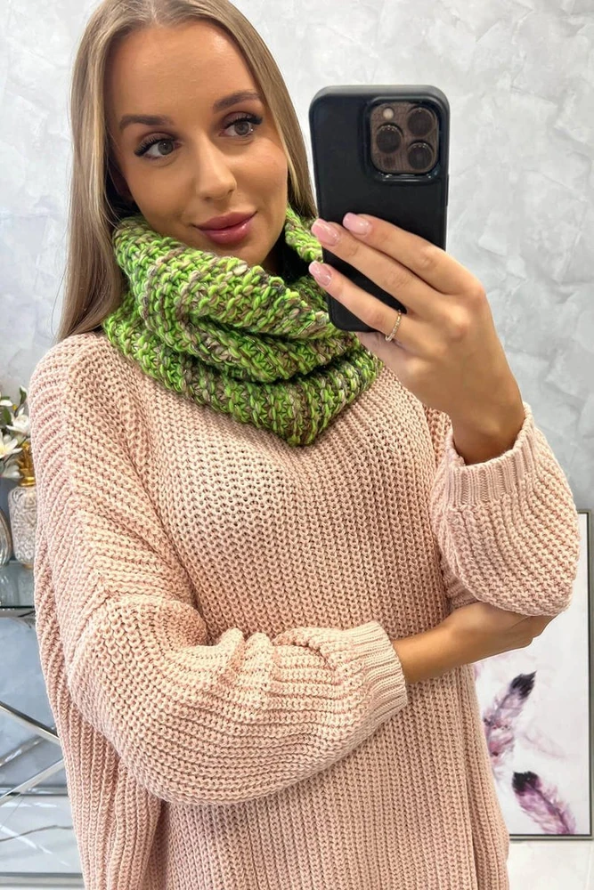 Moteriška kaklo mova, neoninė žalia