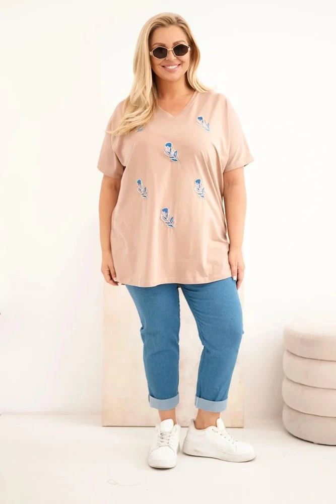 Moteriška medvilninė Plus Size palaidinė su plunksnų aplikacijomis, smėlio spalvos
