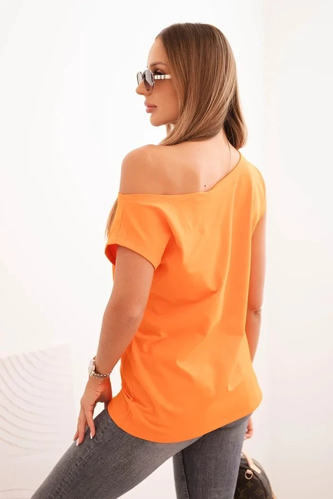 Moteriška oranžinė palaidinė su atviru vienu petimi