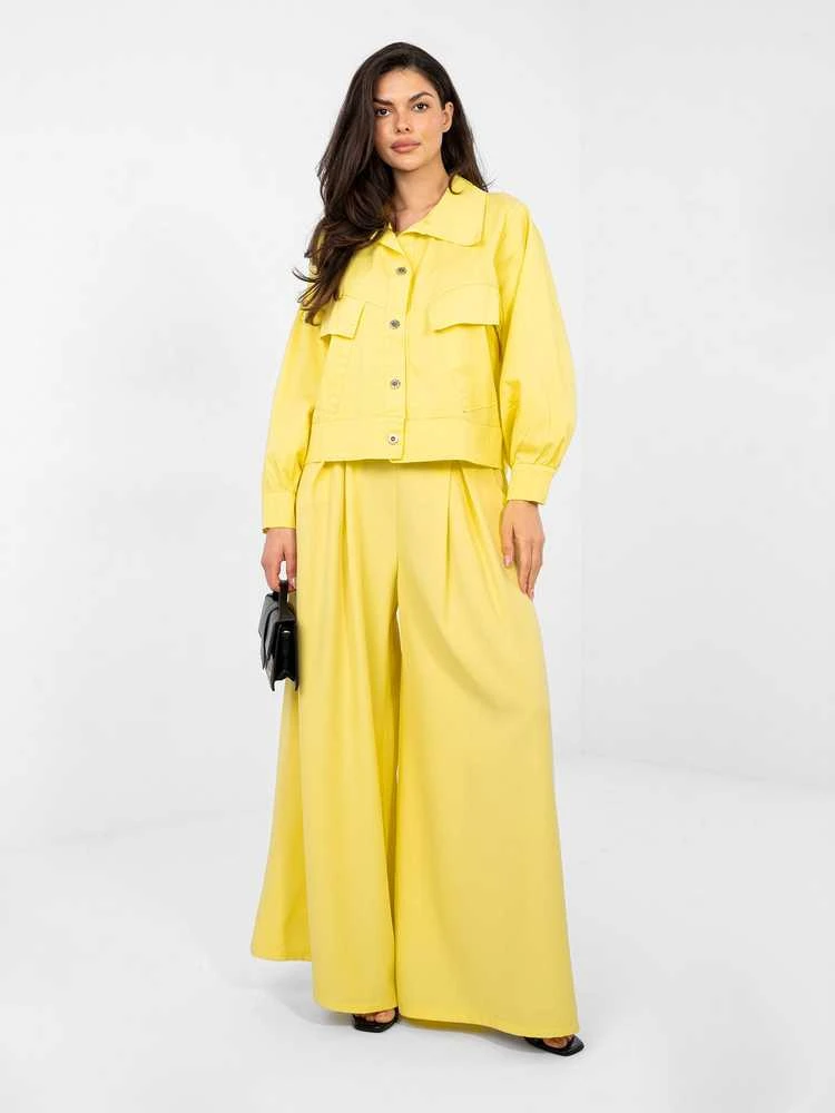 Moteriška oversize geltona striukė