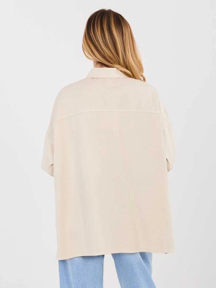 Moteriška oversize smėlio spalvos palaidinė