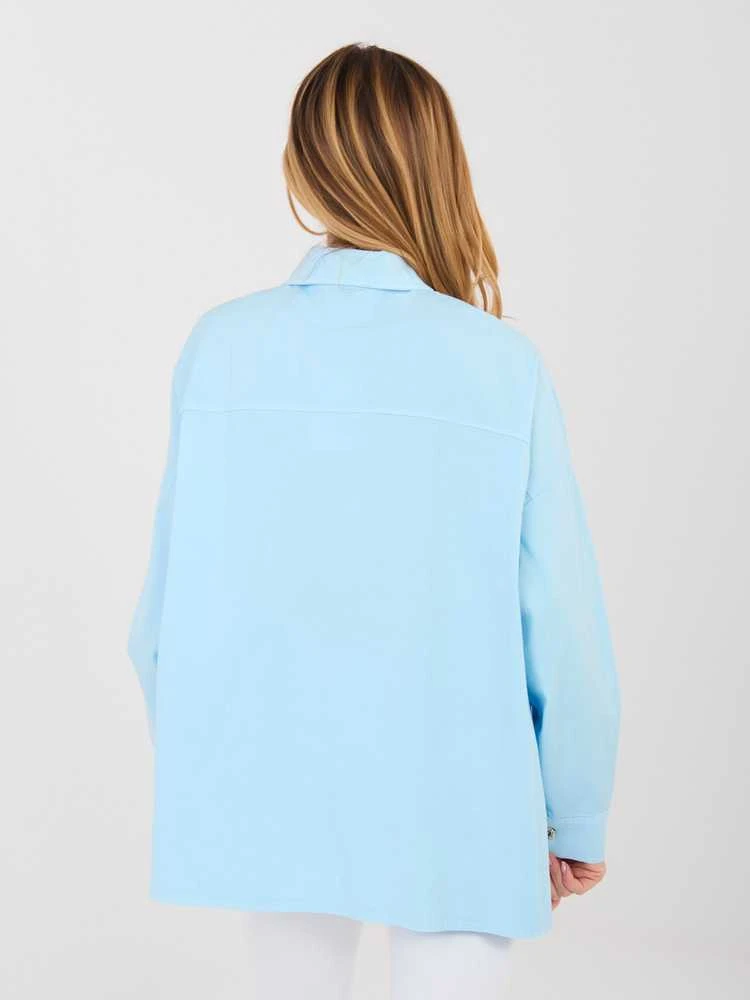 Moteriška oversize šviesiai mėlyna marškiniai