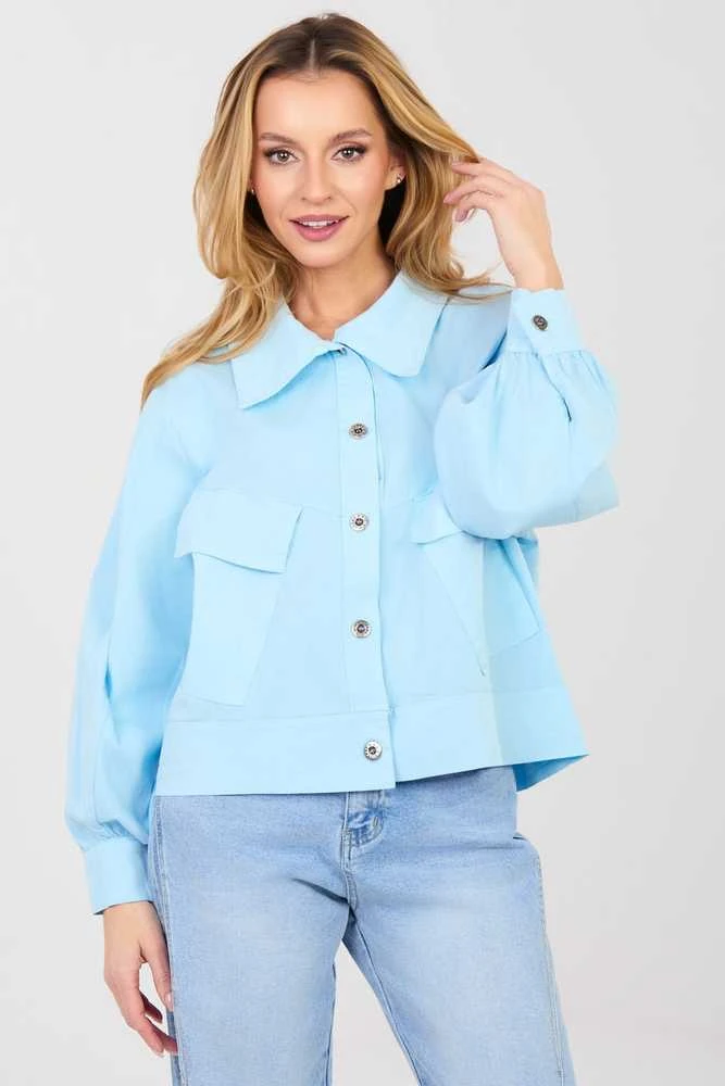 Moteriška oversize šviesiai mėlyna striukė