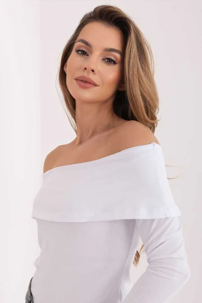 Moteriška palaidinė balta