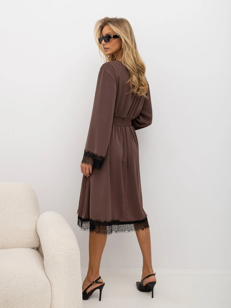Moteriška platėjanti midi suknelė Italy Moda, tamsiai smėlio