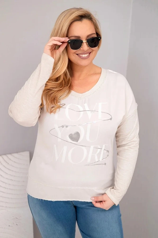 Moteriška Plus Size palaidinė „Love You More“, smėlio spalvos
