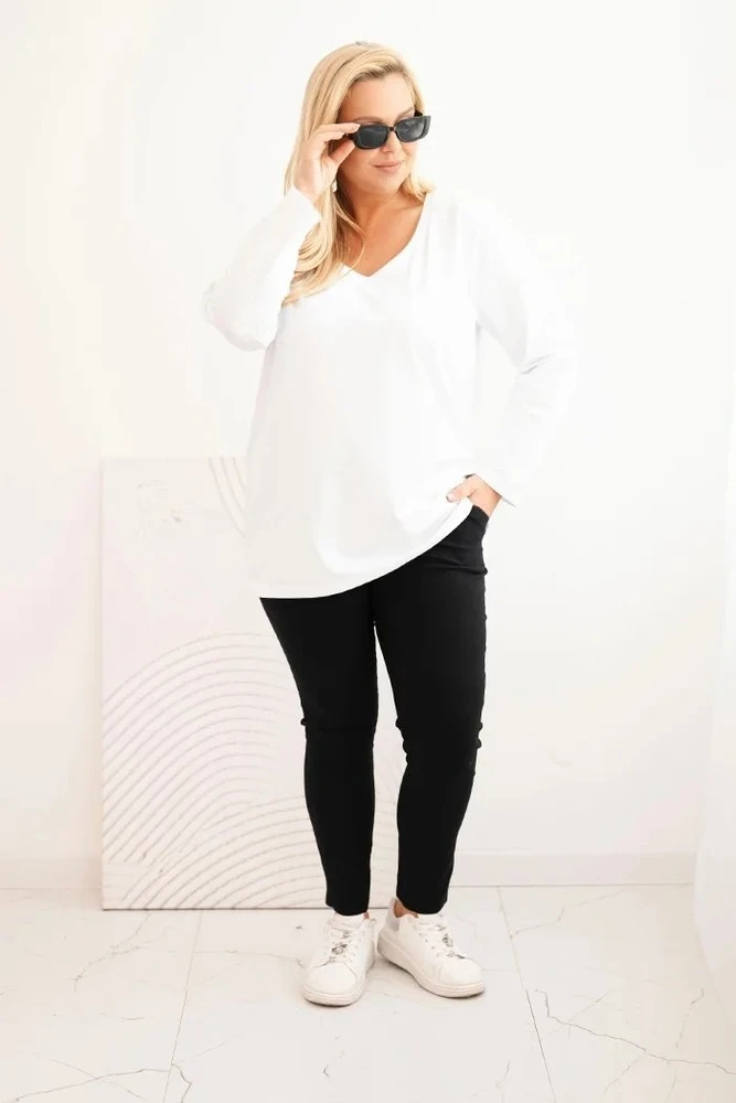 Moteriška Plus Size palaidinė su V formos iškirpte ir ilgomis rankovėmis, balta