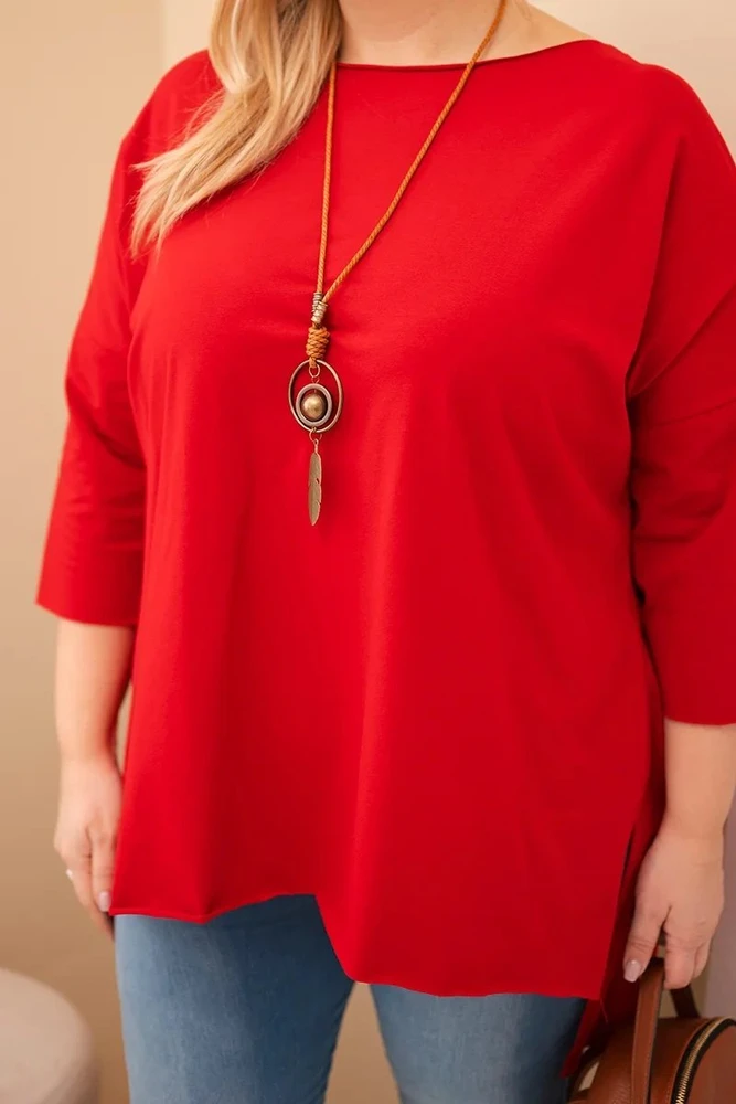Moteriška Plus Size raudona palaidinė su asimetriniu kirpimu ir vėriniu