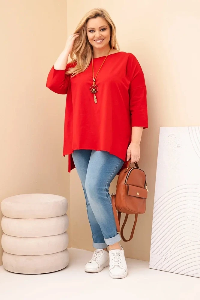 Moteriška Plus Size raudona palaidinė su asimetriniu kirpimu ir vėriniu