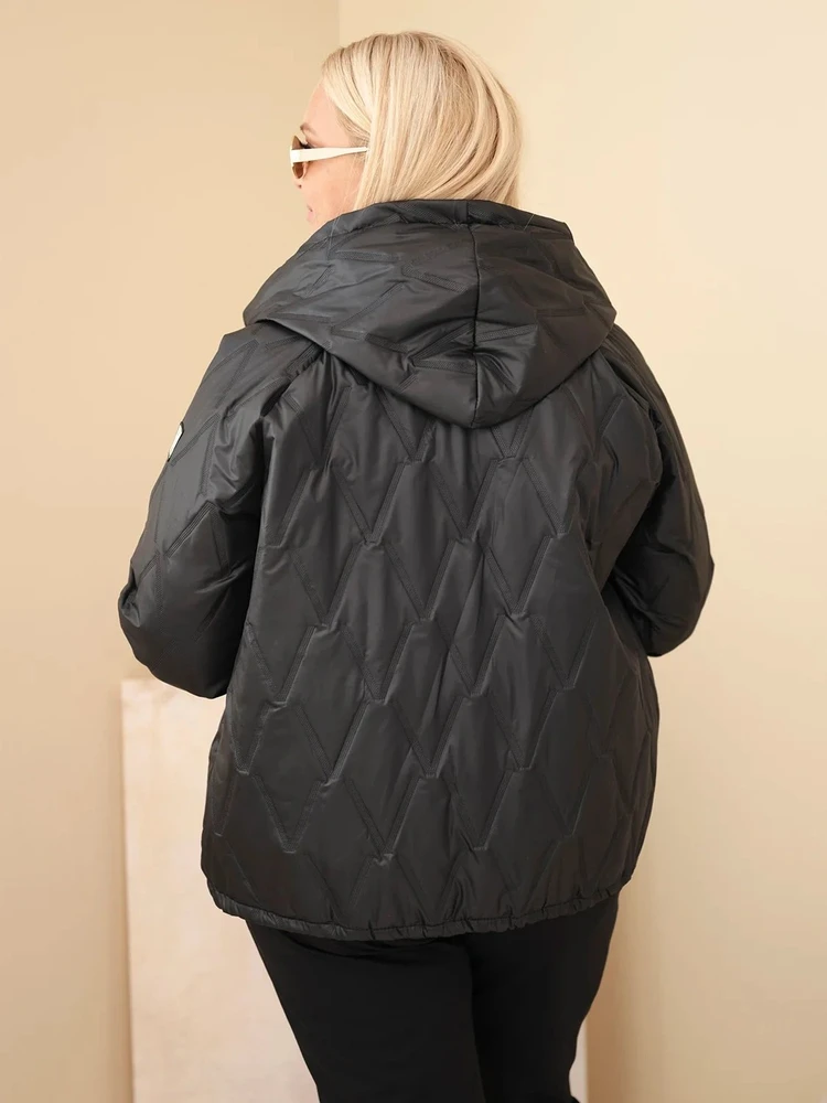 Moteriška Plus Size striukė su gobtuvu ir leopardo rašto apdaila, juoda