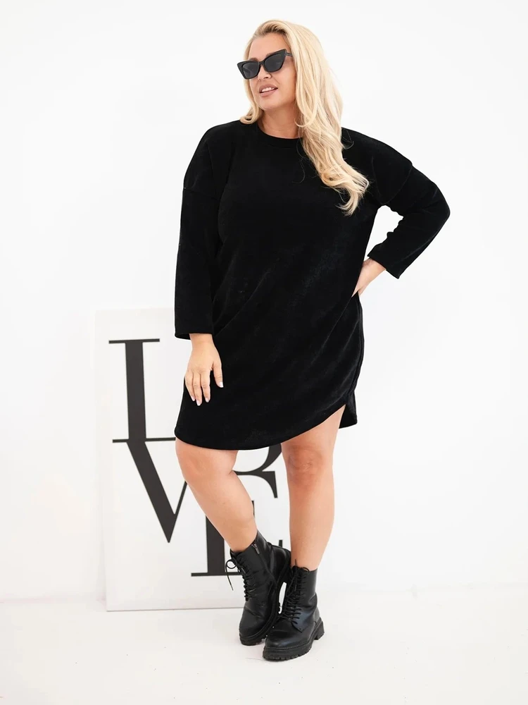 Moteriška Plus Size štruksinė suknelė, juodos spalvos