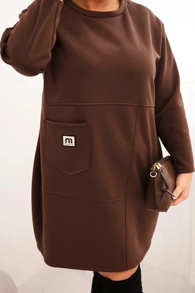 Moteriška Plus Size suknelė su kišene ir 3/4 rankovėmis, rudos spalvos