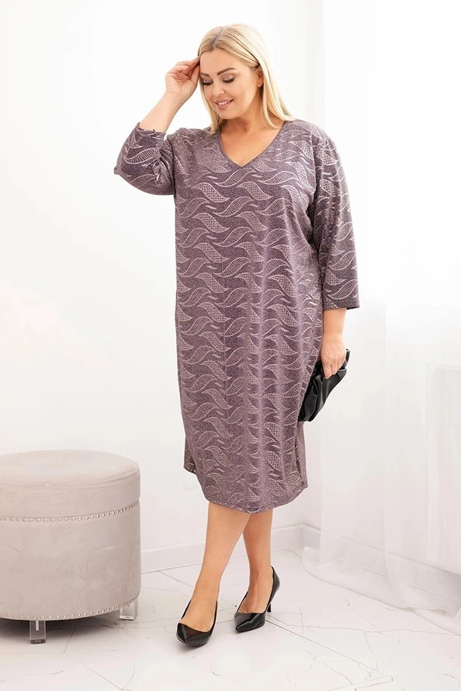 Moteriška Plus Size suknelė su V formos iškirpte, kapučino spalvos