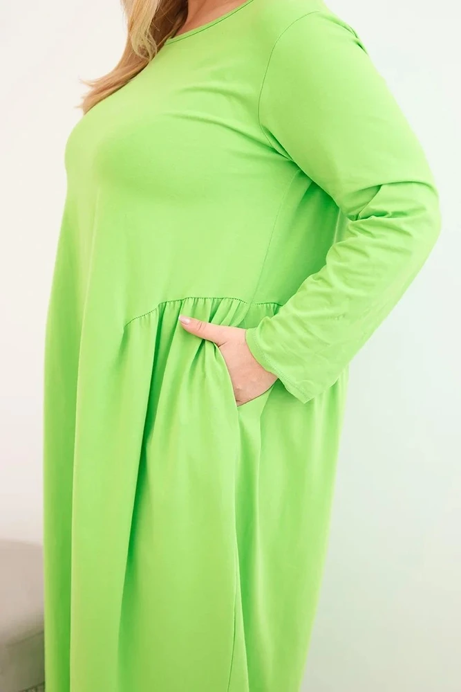 Moteriška Plus Size suknelė, šviesiai žalios spalvos