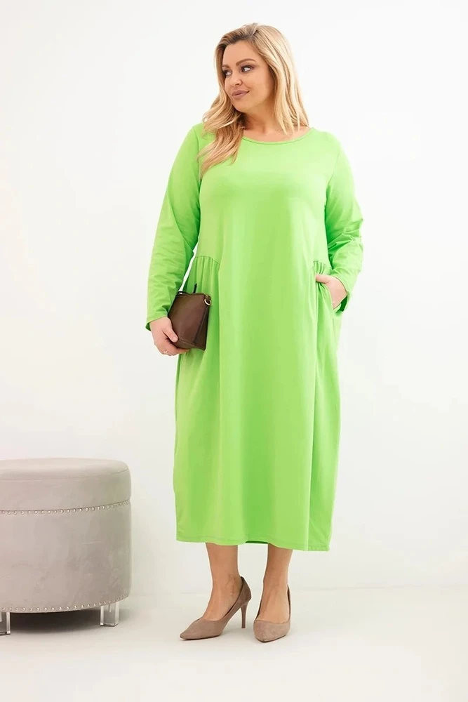 Moteriška Plus Size suknelė, šviesiai žalios spalvos