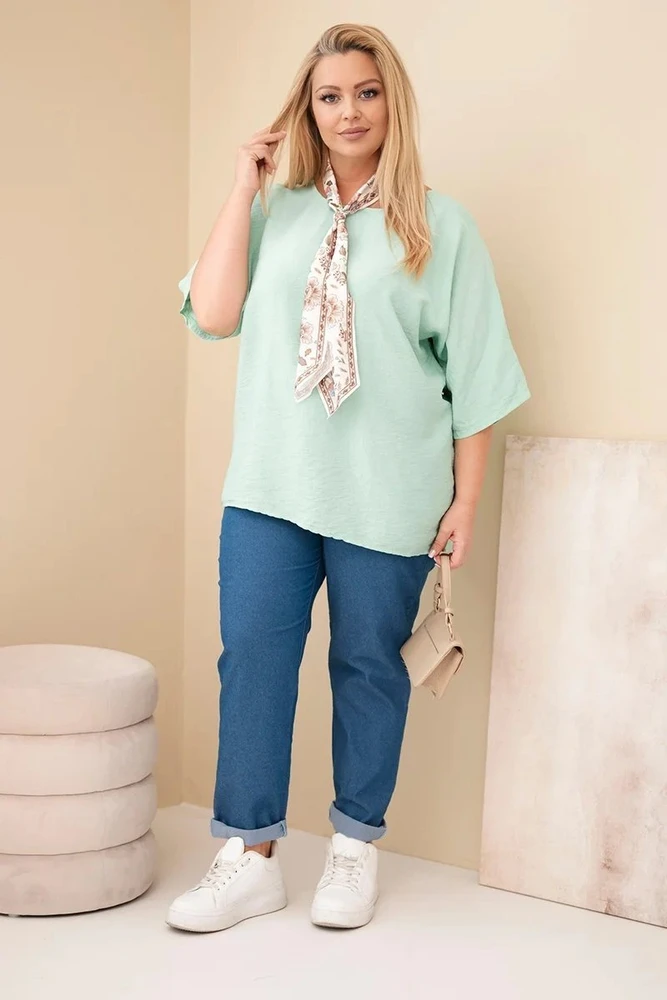 Moteriška Plus Size viskozinė palaidinė su dekoratyvine skarele, mėtų spalvos