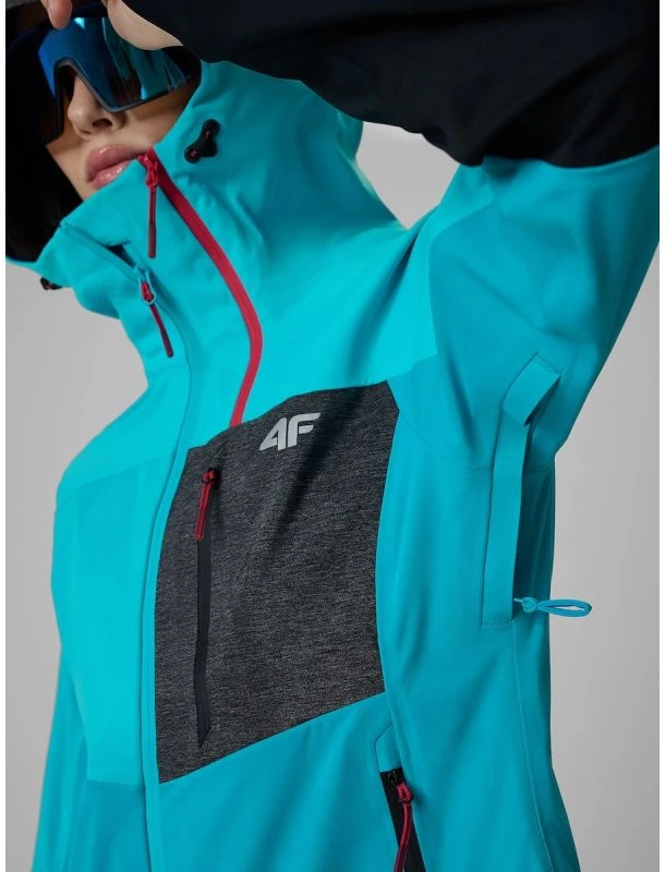 Moteriška softshell striukė 4F PRO su NeoDry membrana, juoda ir mėlyna