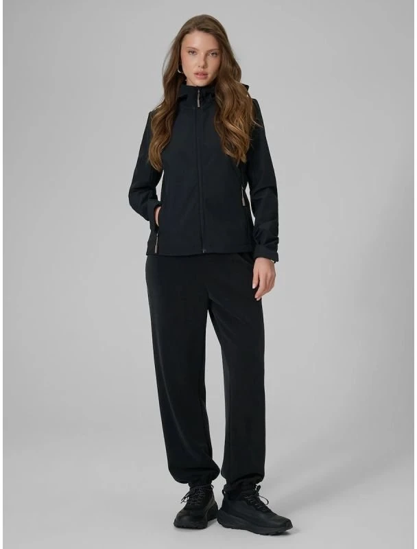 Moteriška softshell striukė 4F su NeoDry 5000, juoda