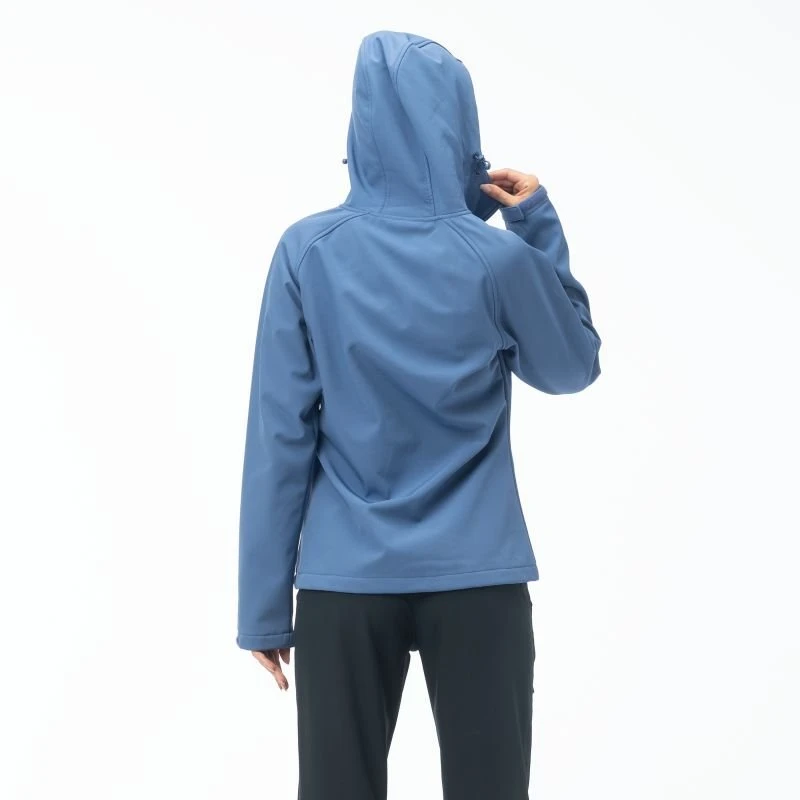Moteriška softshell striukė su reguliuojamu gobtuvu Martes