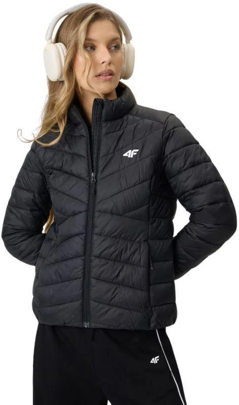 Moteriška striukė 4F F0855 giliai juoda 4FWSS26TDJAF0855 20S
