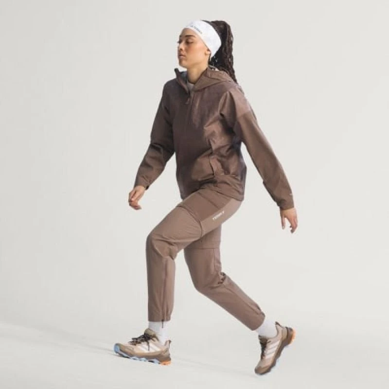 Moteriška striukė adidas TERREX Xperior, ruda