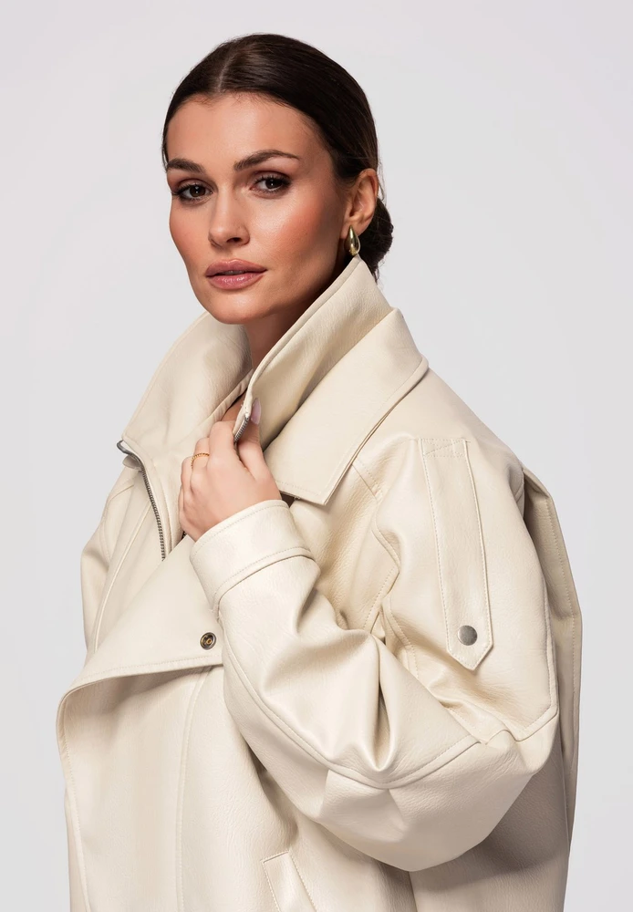 Moteriška striukė oversize kreminės spalvos LARICA
