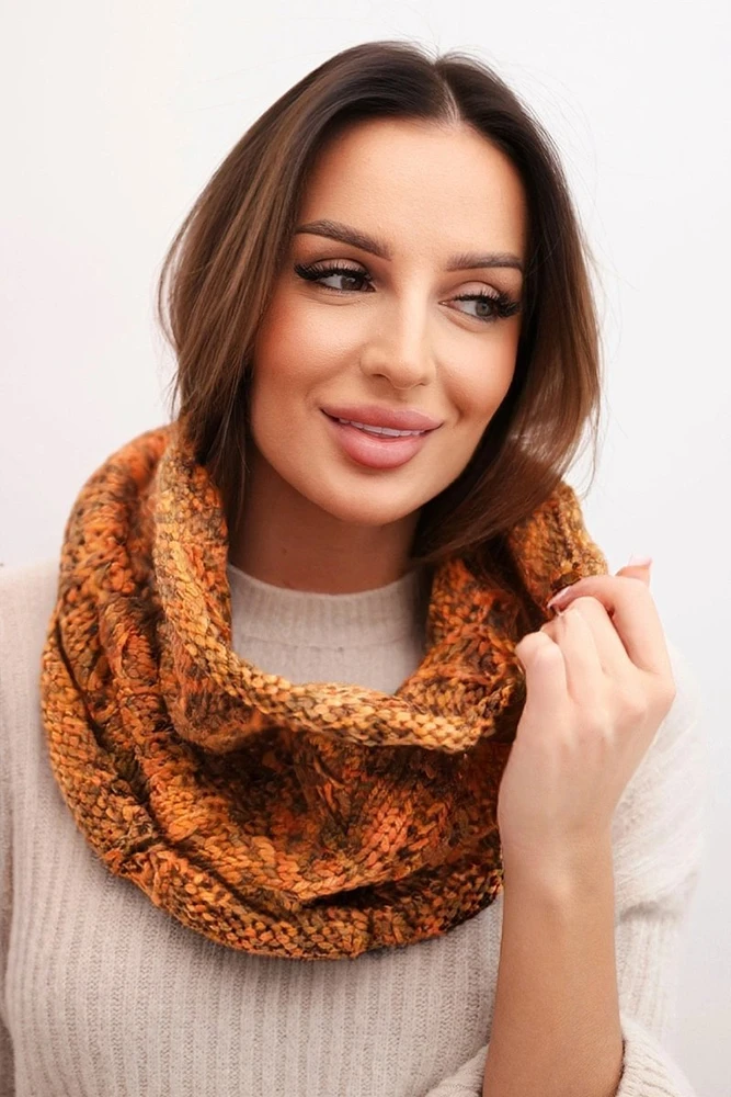Moteriška žieminė kaklo mova KN25, garstyčių spalvos