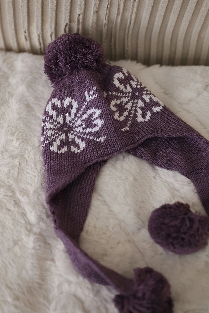 Moteriška žieminė kepurė Balbina, violetinės spalvos