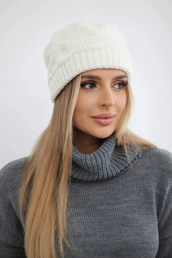 Moteriška žieminė kepurė Nastia, ekru spalvos