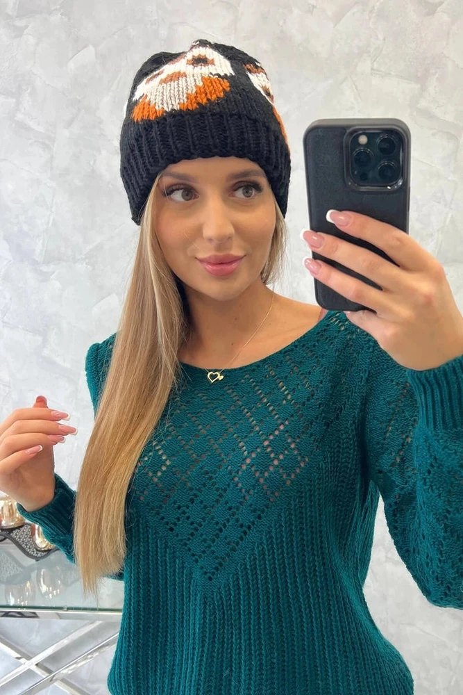 Moteriška žieminė kepurė Ofelia, juodos spalvos