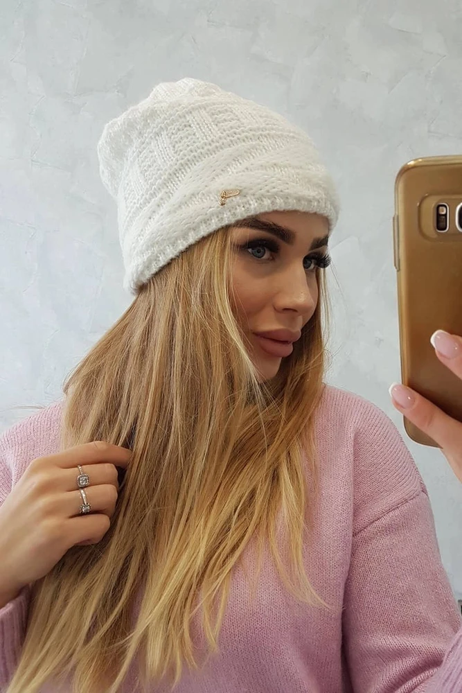 Moteriška žieminė kepurė su fliso pamušalu Edyta