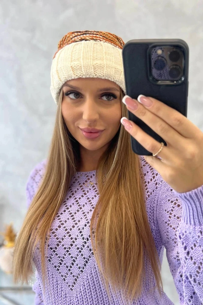Moteriška žieminė kepurė universalaus dydžio Feba, kreminė