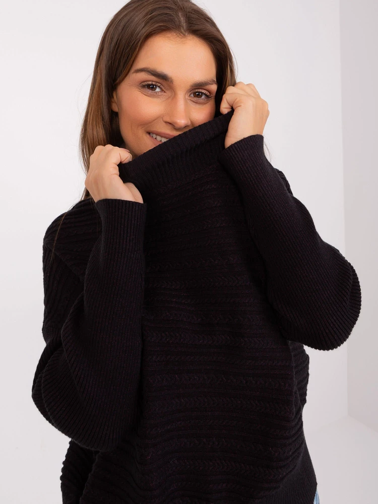 Moteriškas asimetriškas golfas Wool Fashion Italia, juodas