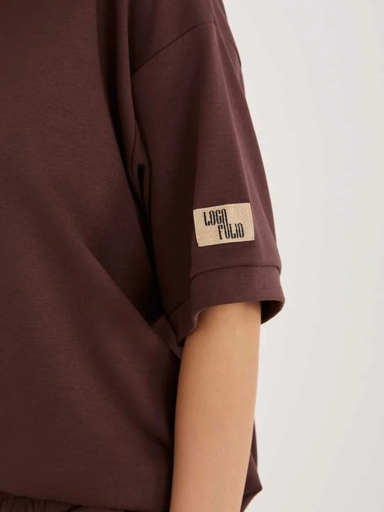 Moteriškas dresinis komplektas, tamsiai rudas