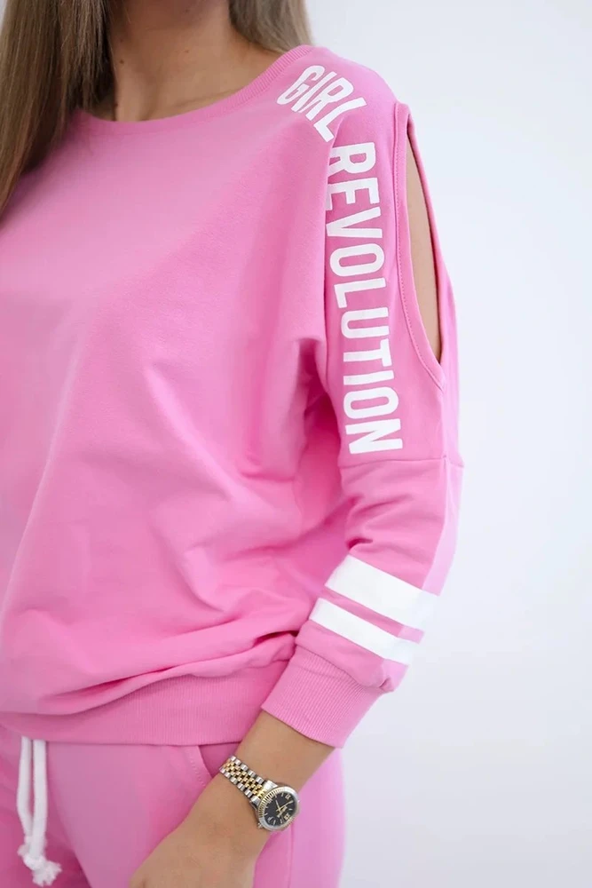 Moteriškas džemperio ir kelnių komplektas su „Girl Revolution“ užrašu, šviesiai rožinis