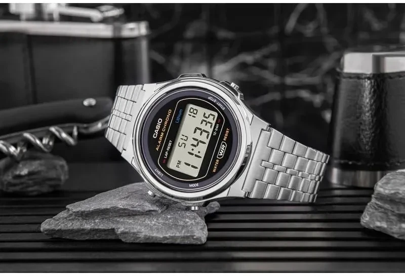 Moteriškas laikrodis CASIO A171WE-1AEF + DĖŽUTĖ