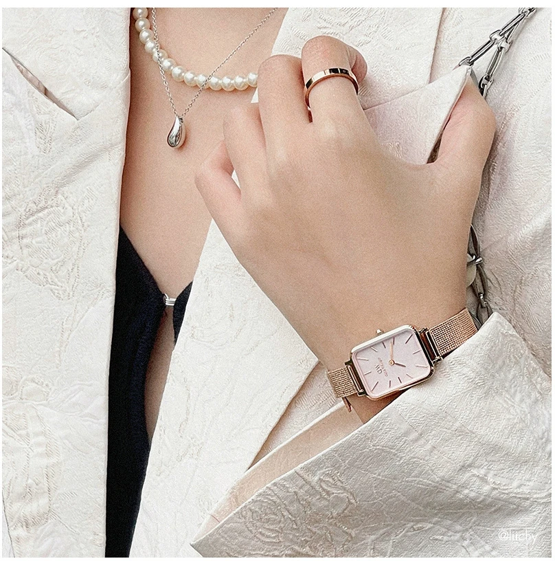 Moteriškas laikrodis DANIEL WELLINGTON Quadro Pressed Melrose Pearl 20mm DW00100510 + BOX (zw505o)