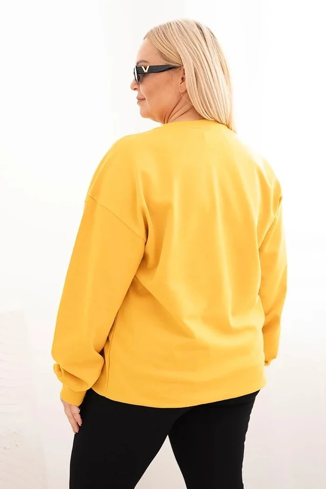 Moteriškas Plus Size džemperis su apvalia iškirpte, garstyčių spalvos