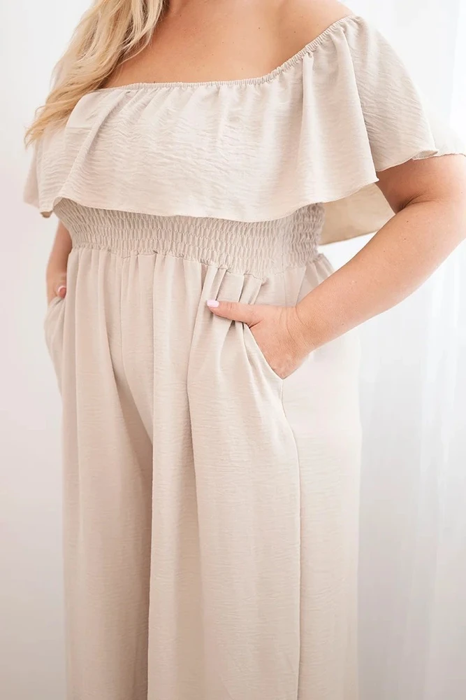 Moteriškas Plus Size kombinezonas su raukiniais ir trumpomis rankovėmis, smėlio spalvos