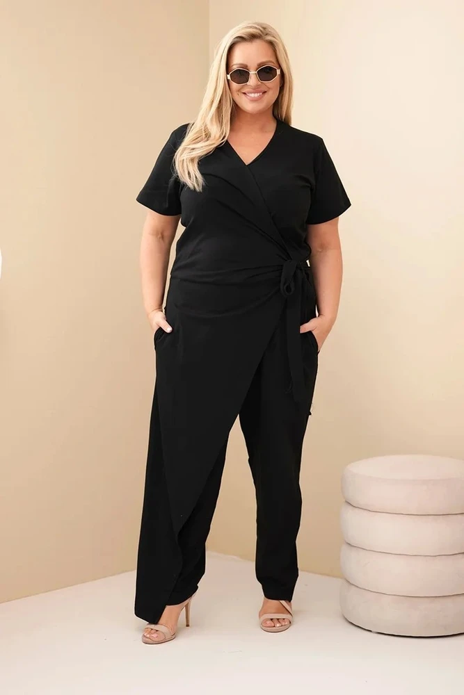 Moteriškas Plus Size kombinezonas su surišimu ties juosmeniu, juodas