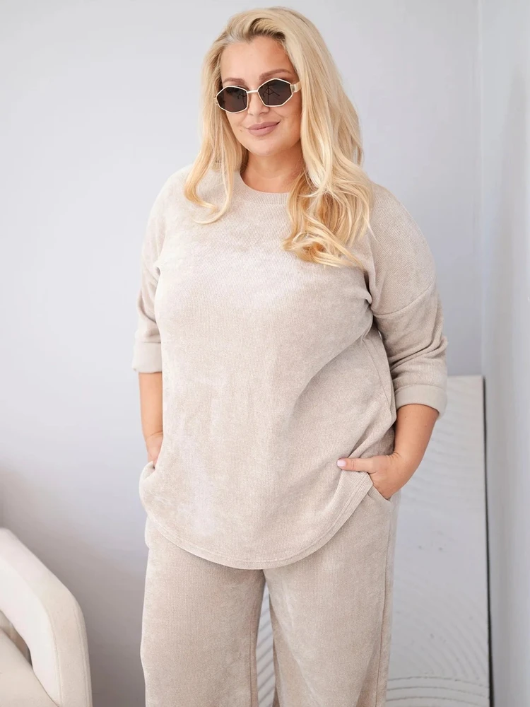Moteriškas Plus Size komplektas iš viskozės aksomo, smėlio spalvos