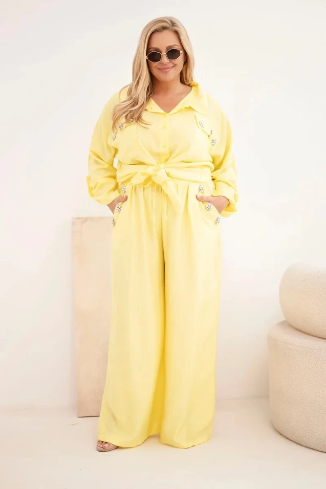 Moteriškas Plus Size komplektas su marškiniais ir plačiomis kelnėmis, geltonas