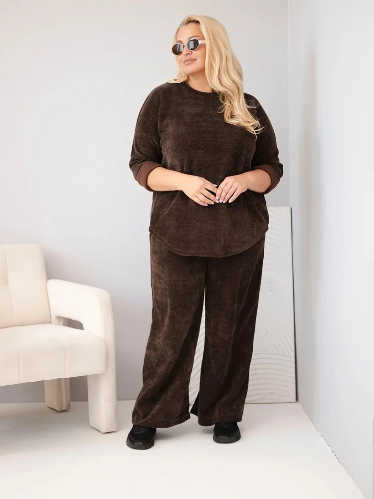 Moteriškas Plus Size komplektas su plačiomis kelnėmis, rudos spalvos