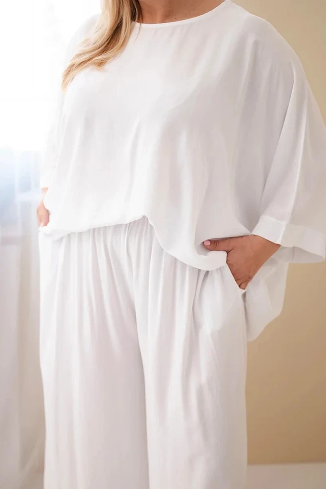 Moteriškas Plus Size viskozės komplektas su plačiomis kelnėmis ir palaidine, balta