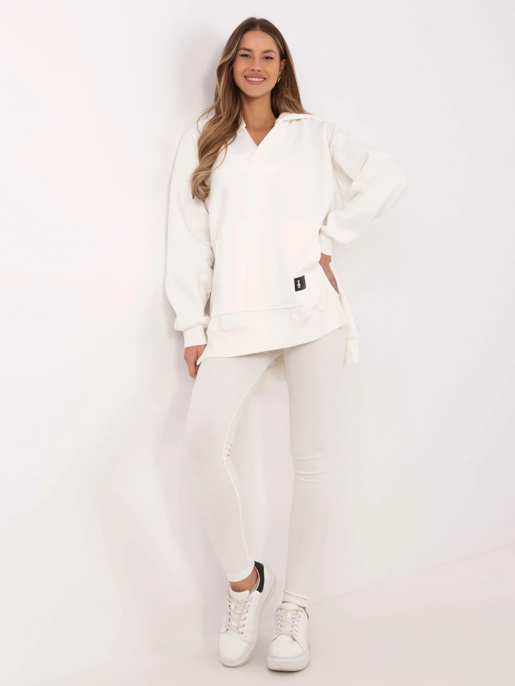 Moteriškas sportinis kostiumėlis