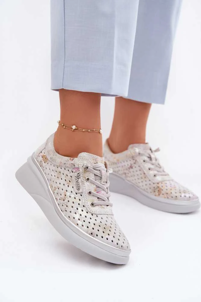Moteriški aulinukai Step in style