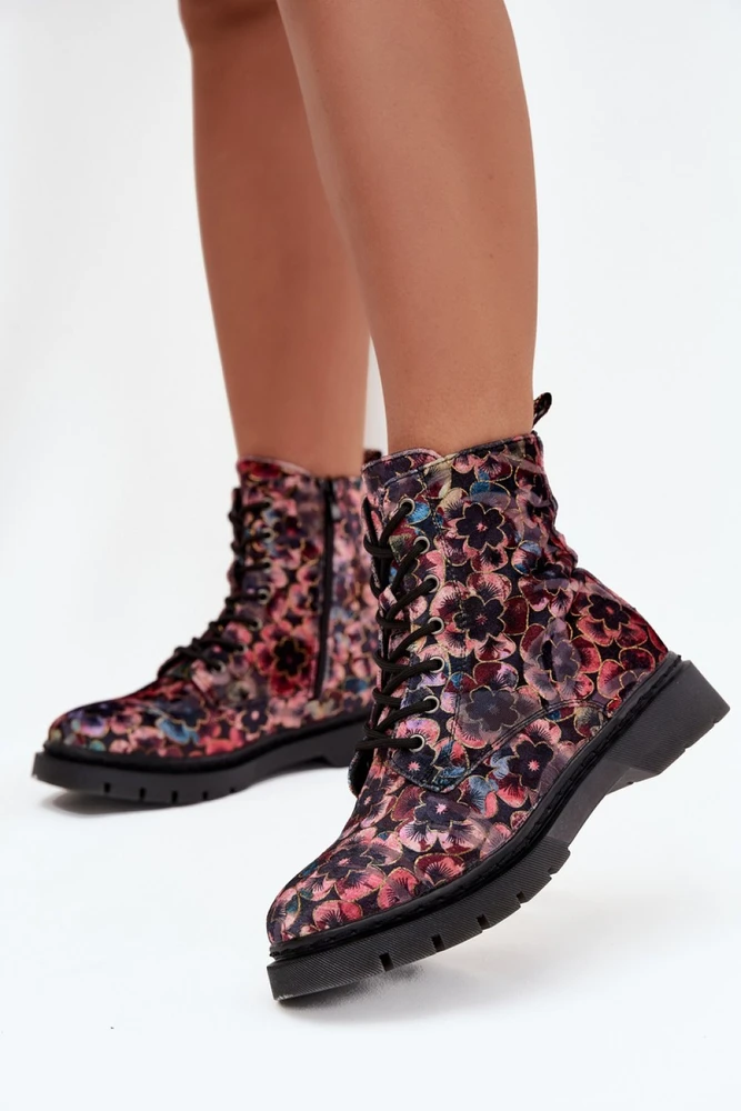 Moteriški aulinukai su gėlių raštu Step in style