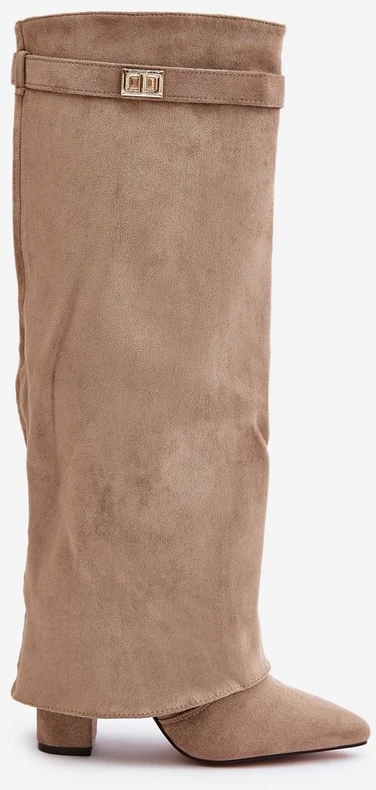 Moteriški Bralise Eco Suede batai su užlenkta viršutine dalimi ant kulno, smėlinės spalvos