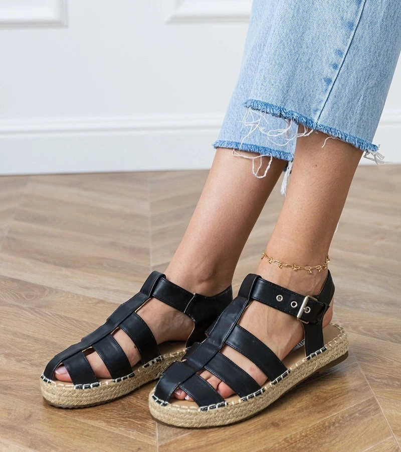 Moteriški juodi espadrilės sandalai su uždaru priekiu